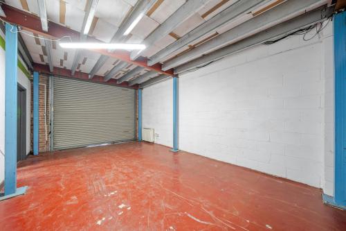 Unit 15, Cygnus Business Centre, Willesden, London, NW10