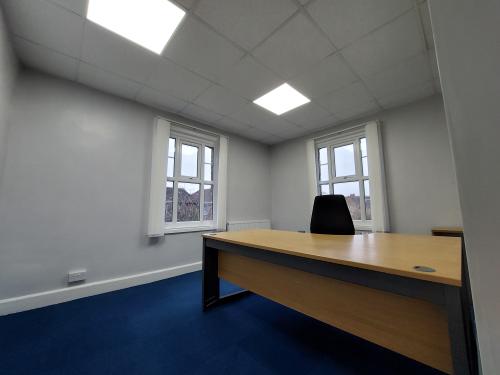 15 Grove Place, Bedford, MK40
