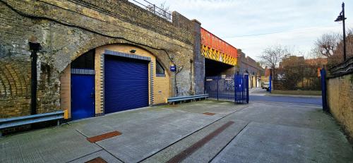 Arch 114, Tent Street, Bethnal Green, London, E1