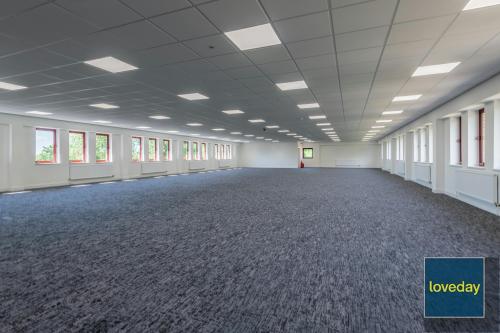 Building 5, Greenways Business Park, Chippenham, SN15