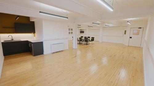 studio 18, 46 The Calls, Leeds, LS2