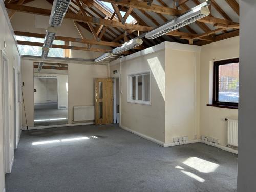 Unit 10, City Business Centre, Basin Road, Chichester, PO19