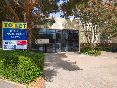Unit 4b, Avant Business Centre, Third Avenue, Milton Keynes, MK1