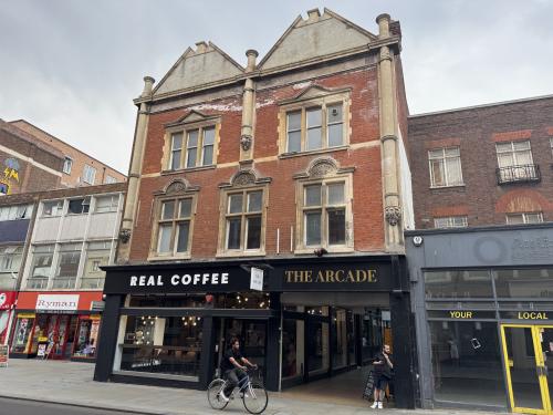 Suite 9B, Market Hall, Bedford, MK40