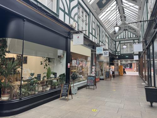 Suites 9A & 9B The Arcade, Market Hall, Bedford, MK40