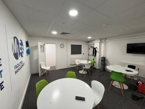 Unit 1, Hillcrest Park, Hoyle Road, Calverton, Nottingham, NG14
