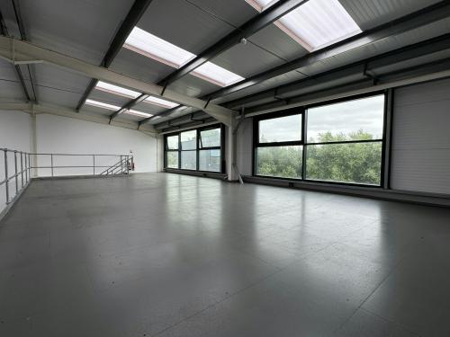 Unit 6, Chertsey Industrial Park, Ford Road, Chertsey, KT16
