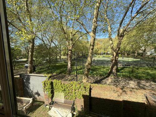 Archbishops Park, Carlisle Lane, Lambeth, London, SE1