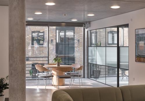 Conran Building, 22 Shad Thames, SouthBank, London, SE1