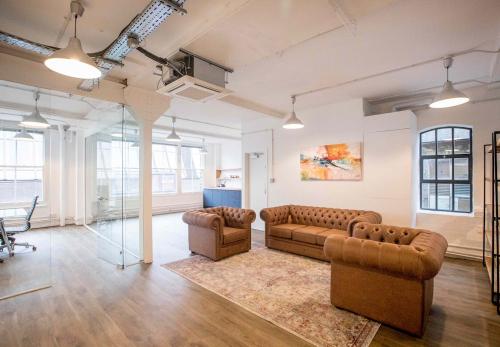 19-20 Great Sutton Street, Clerkenwell, London, EC1V