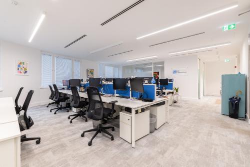 40 Queen Street, City, London, EC4R