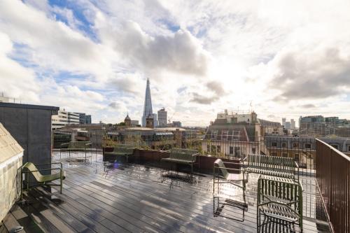 40 Queen Street, City, London, EC4R