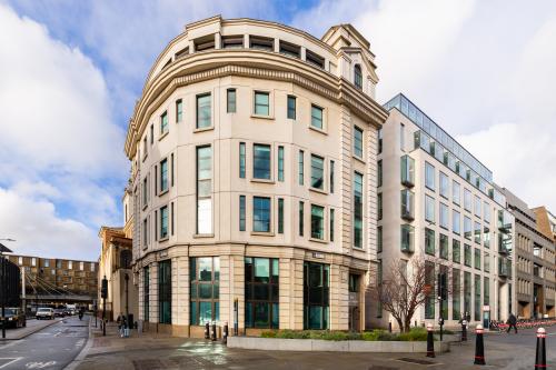 40 Queen Street, City, London, EC4R