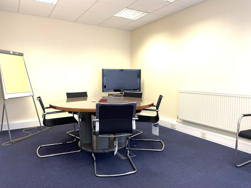 Unit 80, Claydon Business Park, Great Blakenham, Ipswich, IP6