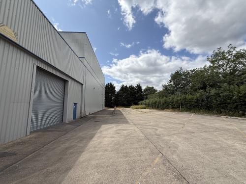 MK50, Bramley Road, Bletchley, Milton Keynes, MK1