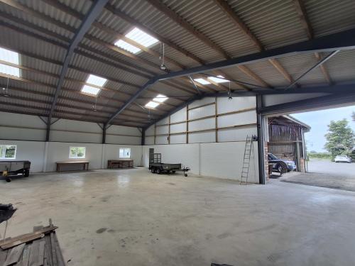 Unit 1 Perry Hill Farm, Bourne End Road, Cranfield, Bedford, MK43