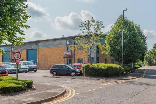 Unit 6, Abbeywood Trade Park, Filton, Bristol, BS34