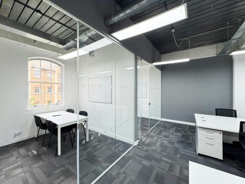 Office 1.2, 2 Bath Place, Clerkenwell, London, EC1V