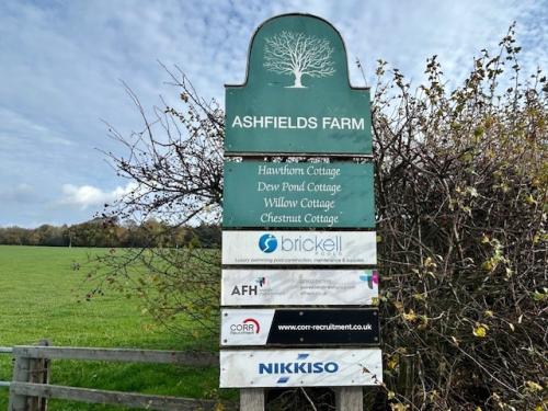 2, Ashfields Farm Industrial Estate, Priors Court Road, Hermitage, Thatcham, RG18