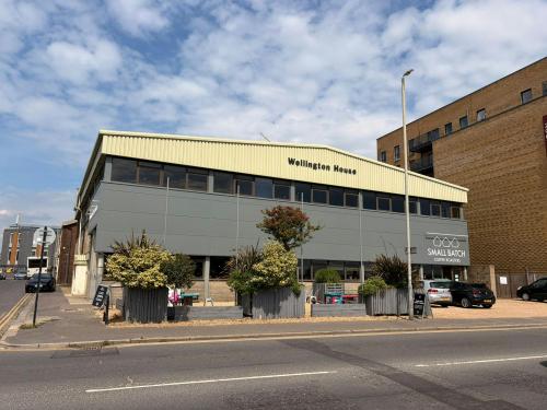 Unit 8 Wellington House, Camden Street, Portslade, BN41