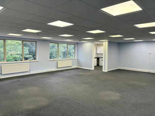 Unit 2, Stroud Wood Business Centre, St Albans, AL2