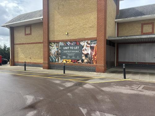 Unit 1a Waitrose, Dukes Walk, Waterlooville, PO7