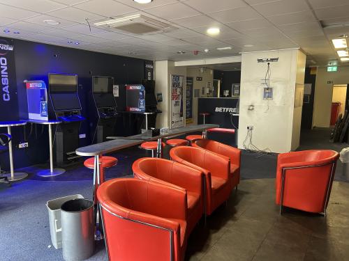 117 -121 Ridgeway, Plympton, Plymouth, PL7
