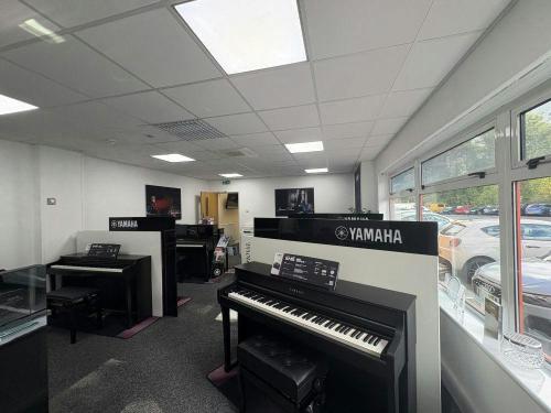 Unit 6 & The Link, Canada Close, Banbury, OX16