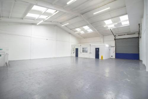 Unit 4, Sunbeam Industrial Estate, Sunbeam Road, Park Royal, London, NW10