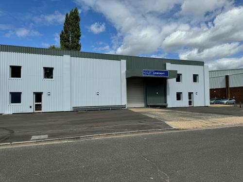 Unit 4 Saxon Way, Trading Centre, Saxon Way, Harmondsworth, West Drayton, UB7