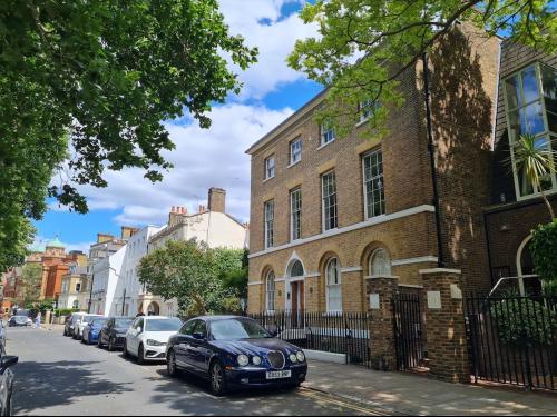 5 The Green, Richmond, TW9