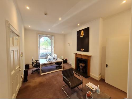 5 The Green, Richmond, TW9