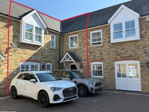 2 St Johns Mews, 13 St. Johns Road, Hampton Wick, Kingston Upon Thames, KT1