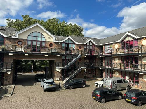 Unit 6, Northfields Prospect Business Centre, Northfields Prospect, Wandsworth, London, SW18