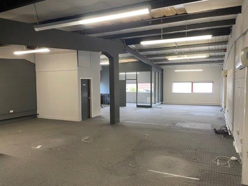 Unit 11 Metro Centre, St John's Road, Isleworth, TW7