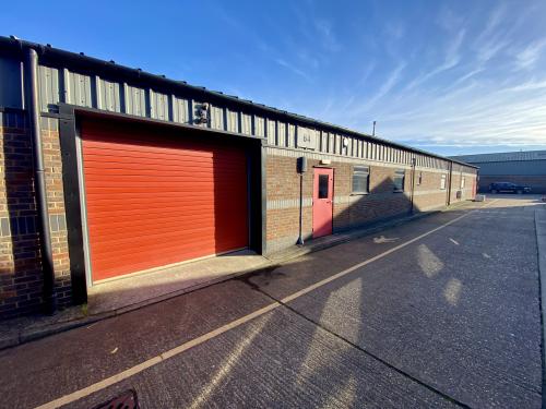 Unit B4, Barton Industrial Estate, Faldo Road, Barton-Le-Clay, Bedford, MK45