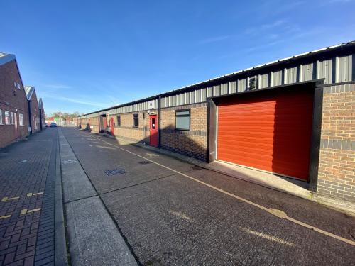 Unit B6, Barton Industrial Estate, Faldo Road, Barton-Le-Clay, Bedford, MK45
