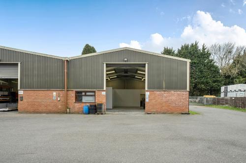 Unit 7, Brackley Industrial Estate, Top Station Road, Brackley, NN13