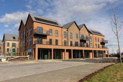 Unit 7, Linmere, Huckett Street, Houghton Regis, Dunstable, LU5