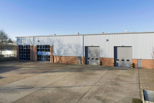 Unit 2, Transcentral, Bennet Road, Reading, RG2