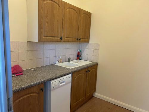 The Coach House & The Shires, Woods Farm, Wokingham, RG40