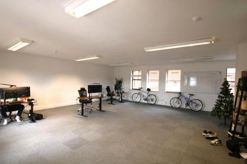8 Winchester Place, Poole, BH15