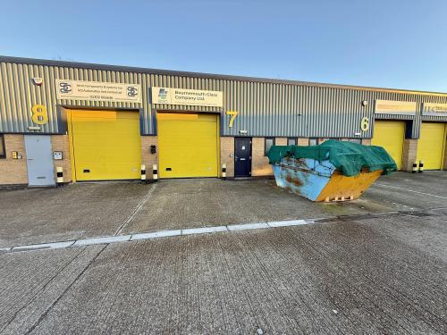 Unit 7, Chantry Park, Cowley Road Nuffield Industrial Estate, Poole, BH17