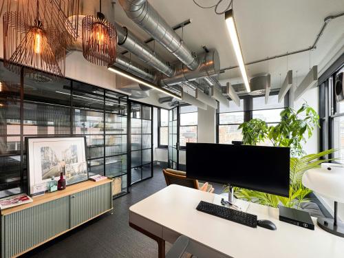 82-84 Berwick Street, Soho, London, W1F