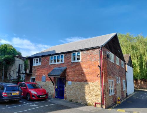 The Annex, Mill Lane, Godalming, GU7