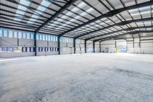 Unit 1, Groundwell Industrial Estate, Crompton Road, Swindon, SN25