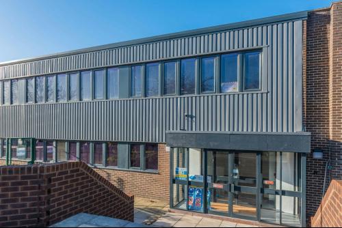 Unit 1, Groundwell Industrial Estate, Crompton Road, Swindon, SN25