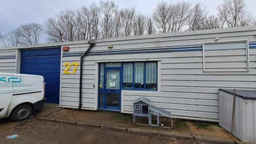 Unit 27, Water Eaton Industrial Estate, Barton Road, Milton Keynes, MK2