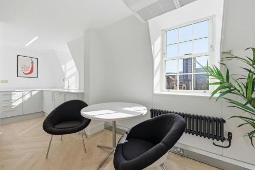 2 Devonshire Square, Spitalfields, London, EC2M
