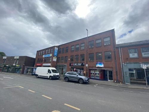 North Lane House, North Lane, Headingley, Leeds, LS6